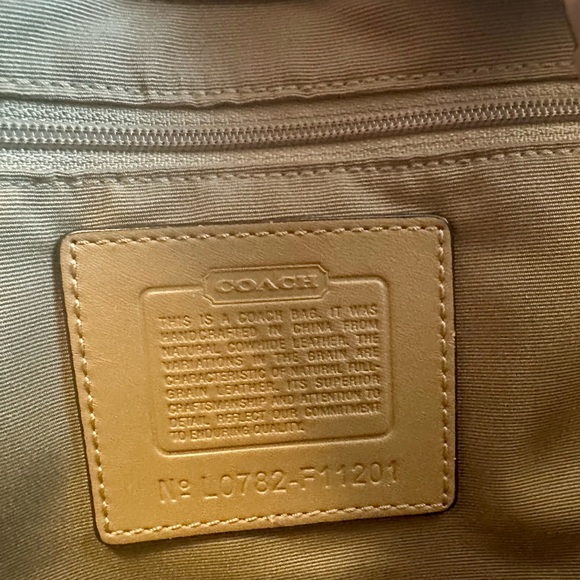 Coach Tan Leather Hampton Bag - Picture 4 of 12